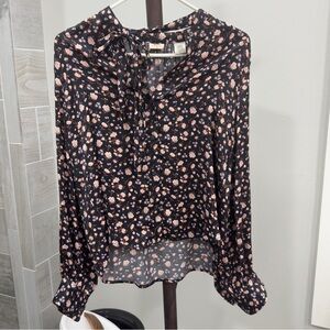 Levi's Marianna Button-Up Black Floral Blouse Small
